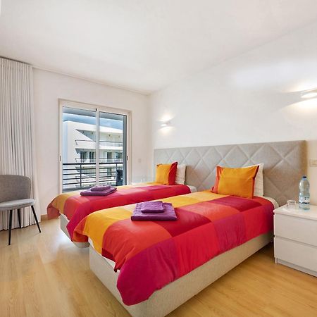 Marina Elegance Apartment ลากอส ภายนอก รูปภาพ